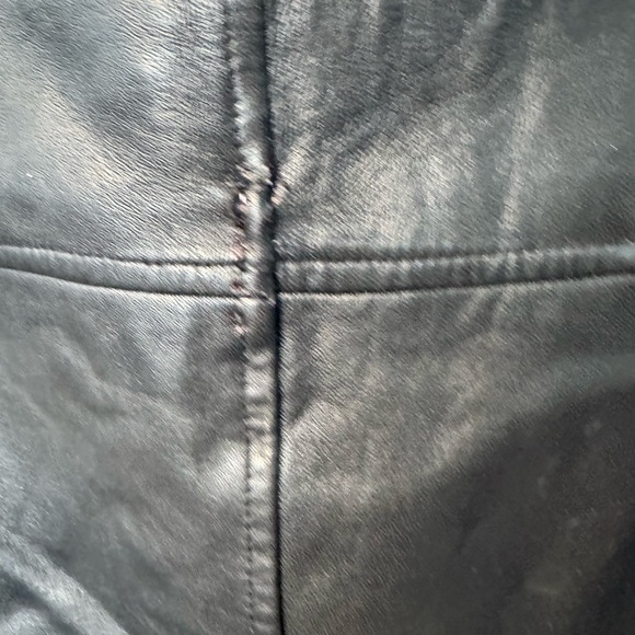 Leather mini skirt - Picture 5 of 16